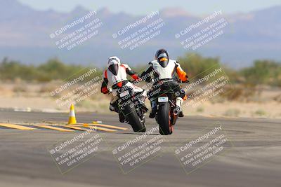 media/Sep-25-2023-Moto Forza (Mon) [[81ffa65e0a]]/B-C Group/Session 3 (Turn 16)/